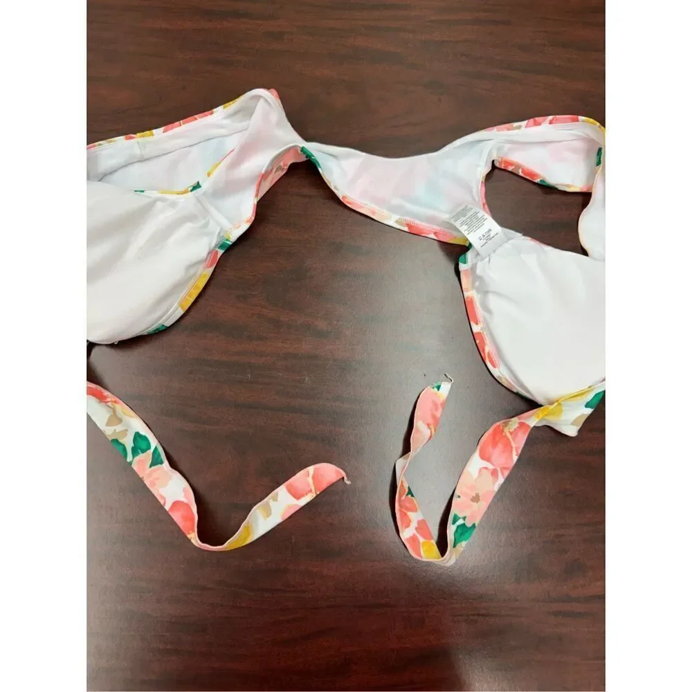 Time & Tru Floral Tie Front Bikini Top with Ruffle Sleeves Size Small